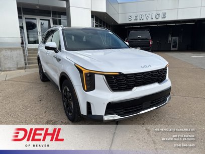 New 2025 Kia Sorento S