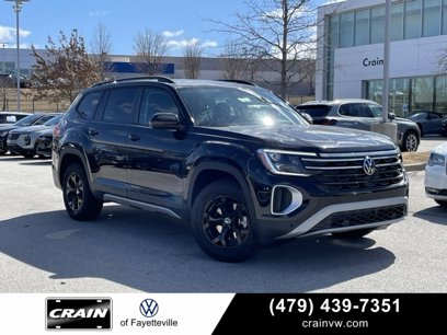 New 2025 Volkswagen Atlas Peak Edition SE