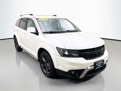 Used 2019 Dodge Journey Crossroad w/ Nav & Sun Group