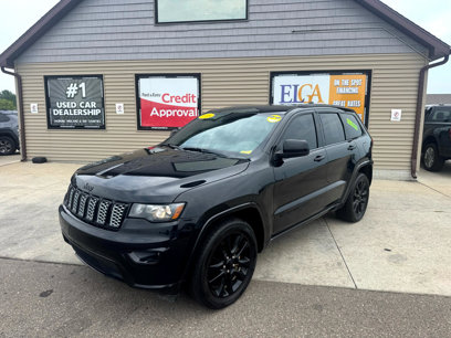 Used 2018 Jeep Grand Cherokee Altitude