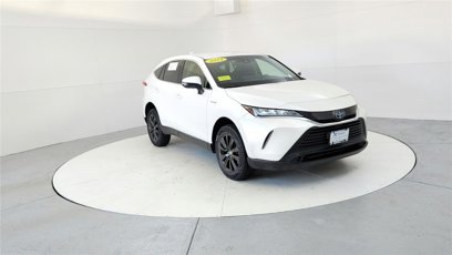 Certified 2021 Toyota Venza LE