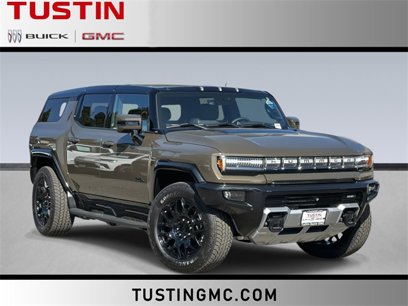 Used 2025 GMC Hummer EV 2X w/ LPO, Dark Essentials Package