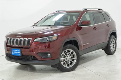 Used 2019 Jeep Cherokee Latitude Plus w/ Cold Weather Group