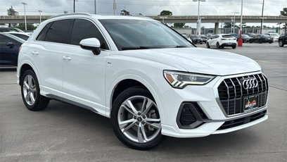 Used 2022 Audi Q3 2.0T Premium Plus w/ Premium Plus Package