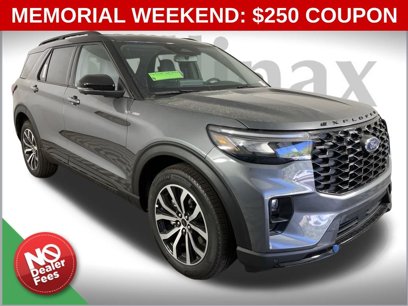 New 2025 Ford Explorer ST-Line w/ Premium Package