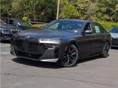 New 2025 BMW i7 xDrive60 w/ Executive Package