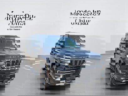 Used 2024 Jeep Wagoneer Series II w/ Flexible Seating Group
