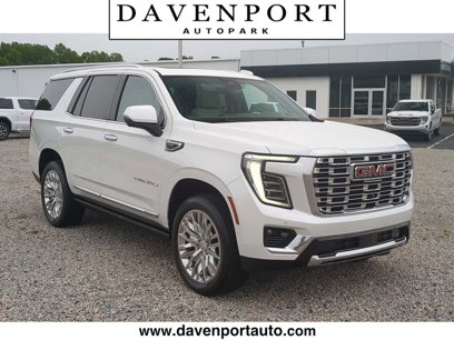 New 2025 GMC Yukon Denali w/ Sun & Power Step Package