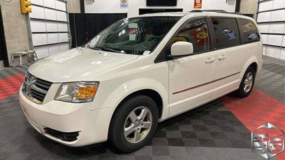 Used 2010 Dodge Grand Caravan SXT w/ Trailer Tow Group