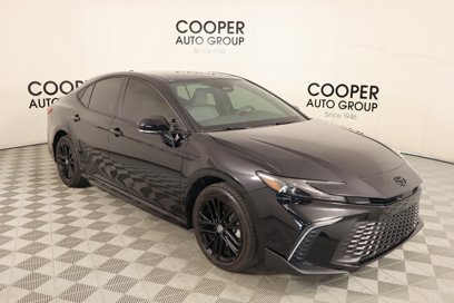 Used 2025 Toyota Camry SE