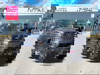 New 2025 Nissan Frontier SL