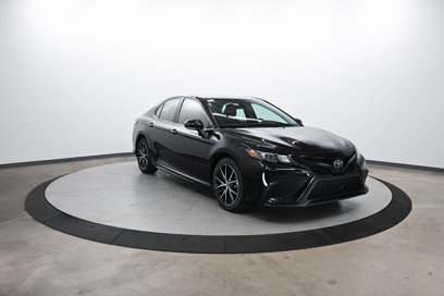 Used 2023 Toyota Camry SE