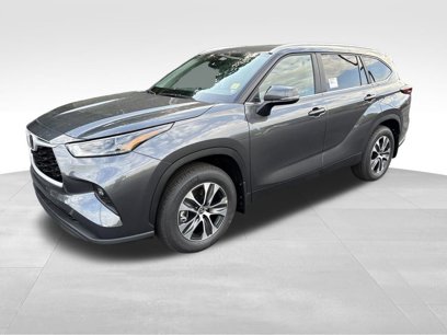 New 2025 Toyota Highlander XLE