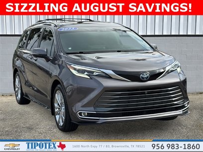 Used 2023 Toyota Sienna Platinum