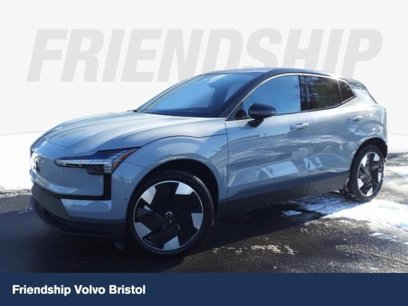 New 2025 Volvo EX30 Ultra w/ Climate Package