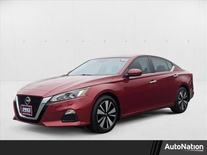 Used 2022 Nissan Altima 2.5 SV