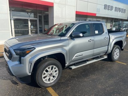New 2025 Toyota Tacoma SR5