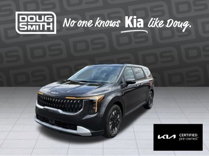 Certified 2025 Kia Carnival LXS