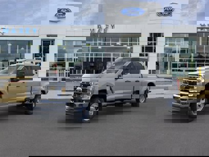 New 2025 Ford F350 XLT