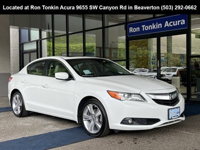 Used 2013 Acura ILX w/ Technology Package