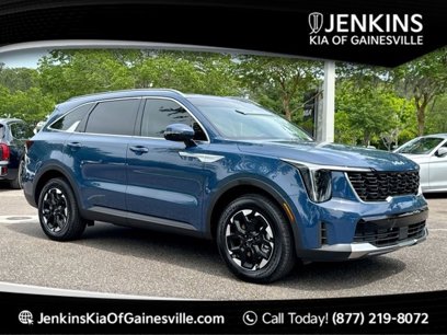 New 2025 Kia Sorento S w/ Panoramic Sunroof Package