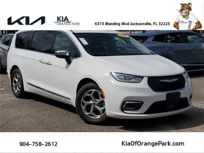 Used 2023 Chrysler Pacifica Limited