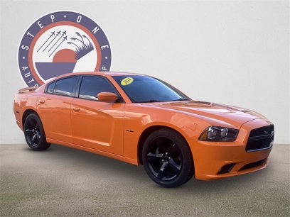 Used 2014 Dodge Charger R/T w/ Blacktop Package