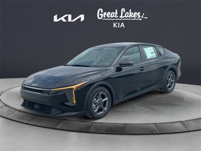 New 2025 Kia K4 LXS