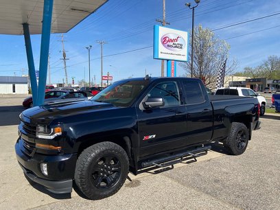 Used 2017 Chevrolet Silverado 1500 LT w/ Midnight Edition