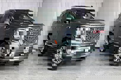 Used 2023 GMC Yukon Denali