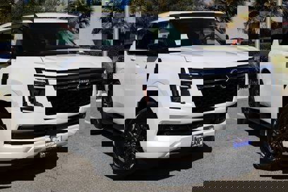 New 2025 Nissan Armada SV