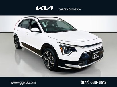 New 2025 Kia Niro EX Touring
