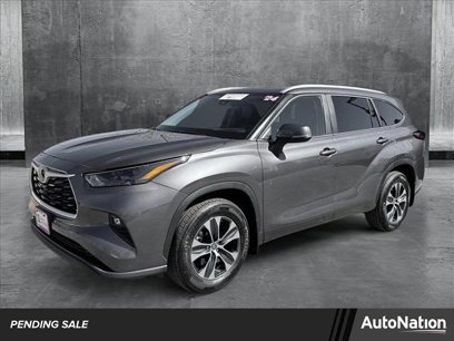 Certified 2024 Toyota Highlander XLE
