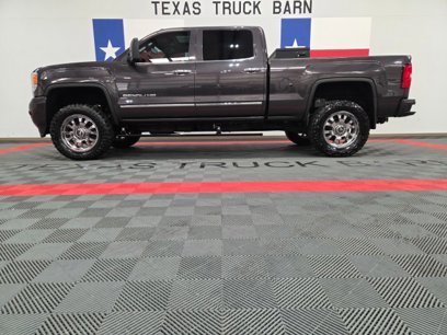 Used 2015 GMC Sierra 2500 Denali w/ Duramax Plus Package