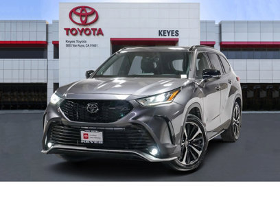 Certified 2021 Toyota Highlander XSE