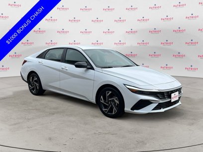 New 2025 Hyundai Elantra SEL