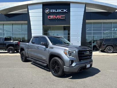 Used 2022 GMC Sierra 1500 Elevation w/ LPO, Elevation Black Package