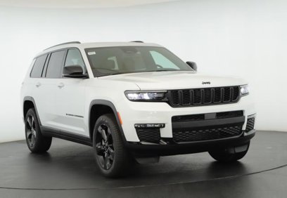 New 2024 Jeep Grand Cherokee L Limited w/ Black Appearance Package