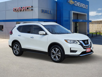 Used 2019 Nissan Rogue SV w/ Premium Package