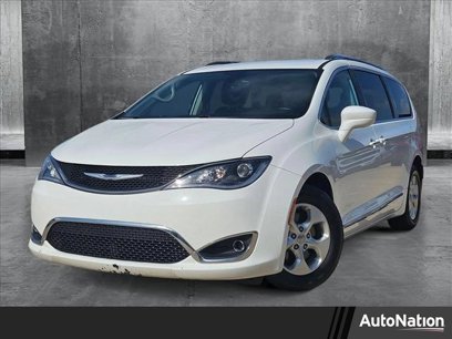 Used 2017 Chrysler Pacifica Touring-L Plus