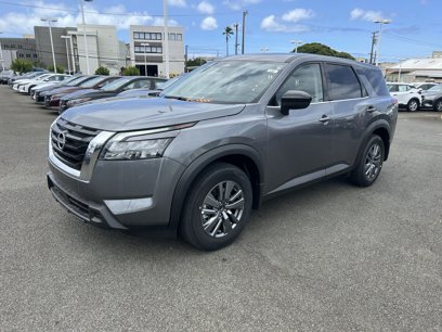 New 2025 Nissan Pathfinder S