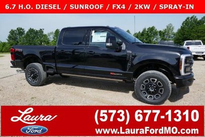 New 2025 Ford F350 Platinum w/ FX4 Off-Road Package