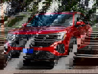 New 2025 Volkswagen Atlas SE