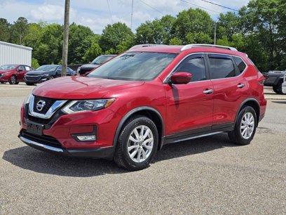 Used 2017 Nissan Rogue SV w/ SV Premium Package