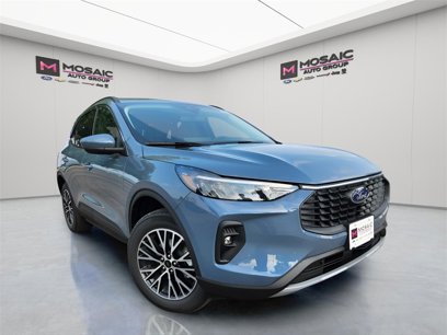 New 2025 Ford Escape SE w/ Class II Trailer Tow Package