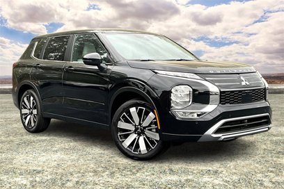 New 2025 Mitsubishi Outlander SE
