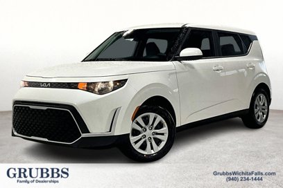New 2025 Kia Soul LX
