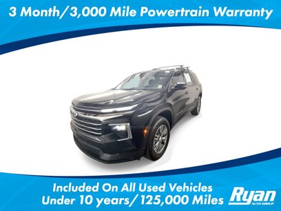 Certified 2025 Chevrolet Traverse LT w/ Driver Confidence Package