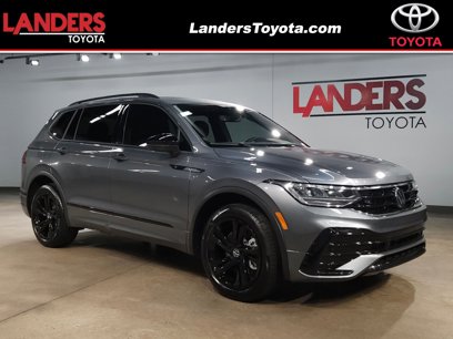 Used 2024 Volkswagen Tiguan SE R-Line