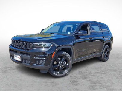 Certified 2023 Jeep Grand Cherokee L Limited w/ Black Appearance Package